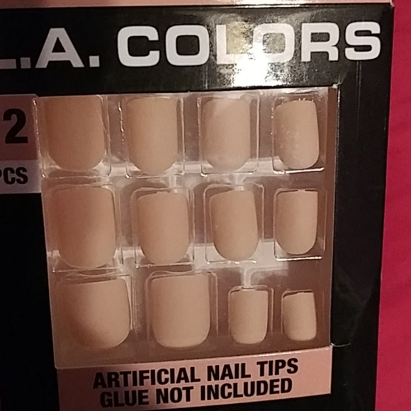 L.A. colors nail tips - Picture 3 of 3